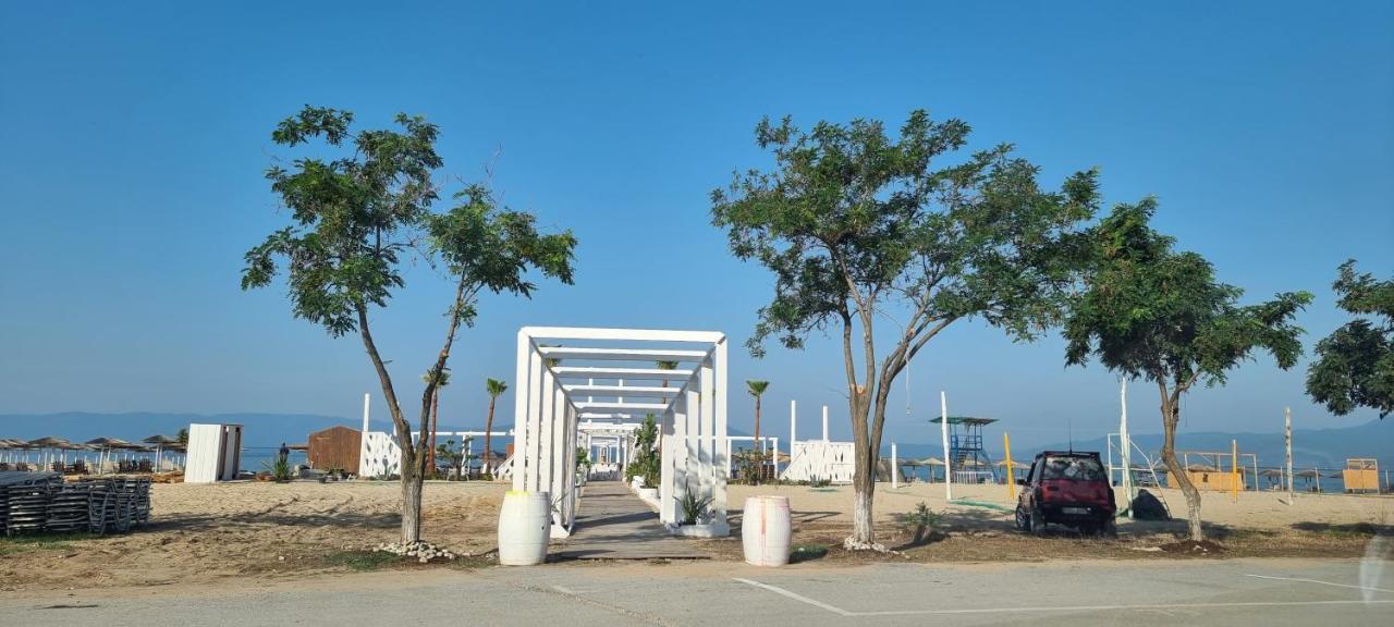 Ofrínion Premium Suites מראה חיצוני תמונה