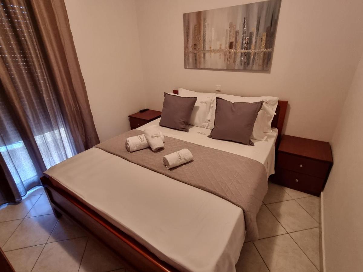 Ofrínion Premium Suites מראה חיצוני תמונה