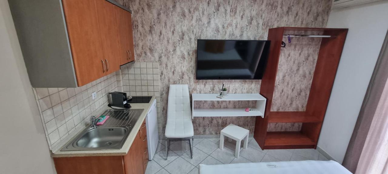 Ofrínion Premium Suites מראה חיצוני תמונה